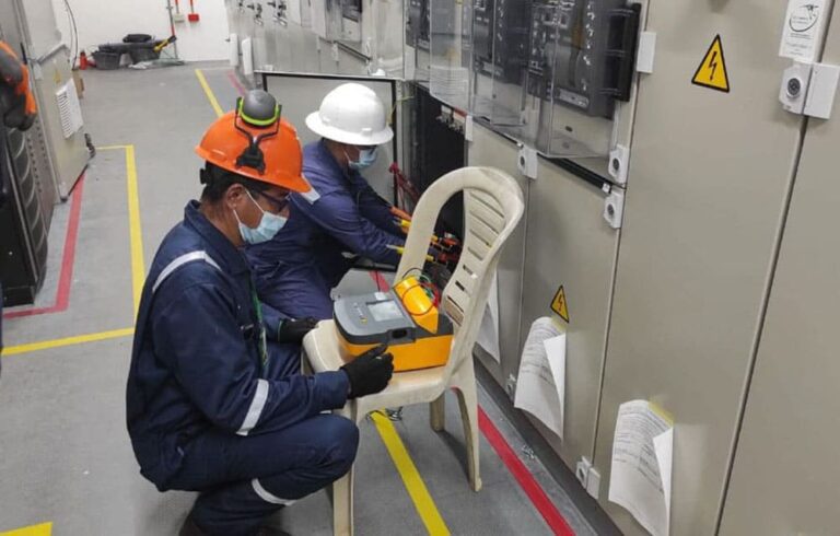 hg_0008_mega-electrica